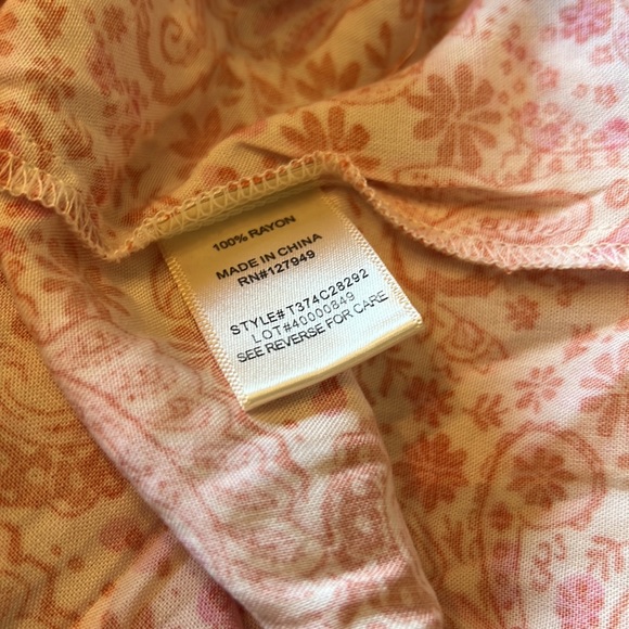 Floral  & Ivy off the shoulder blouse - Picture 4 of 5